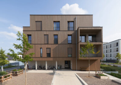 Mehrgeschossiger Holzwohnbau von timpla in Würzburg